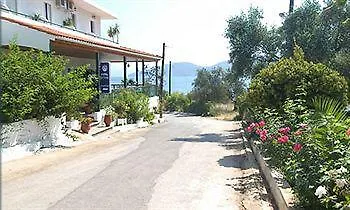 Athina Ξενοδοχείο