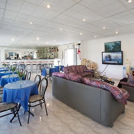 Hotel Athina 3*